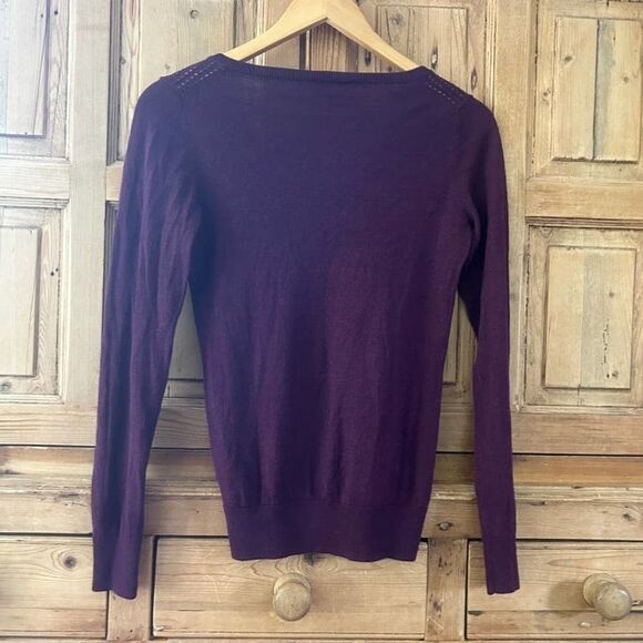 The Limited Small Textured Purple Merino Wool Blend V-Neck Sweater - Picture 5 of 8